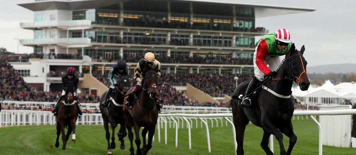 Cheltenham Festival 2025 Gold Cup Day Hospitality & VIP Tickets